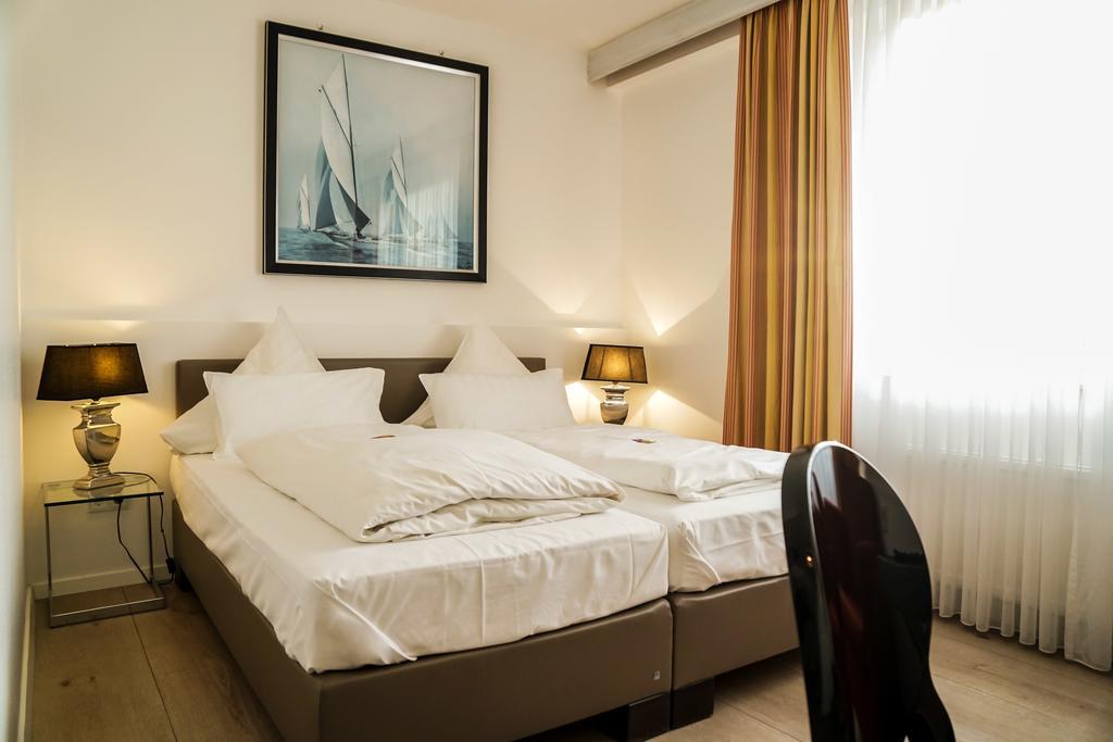 Altes Zollhaus Hotel Rinteln Kültér fotó